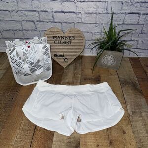 Lululemon Speed Up Short *2.5"
White size 14